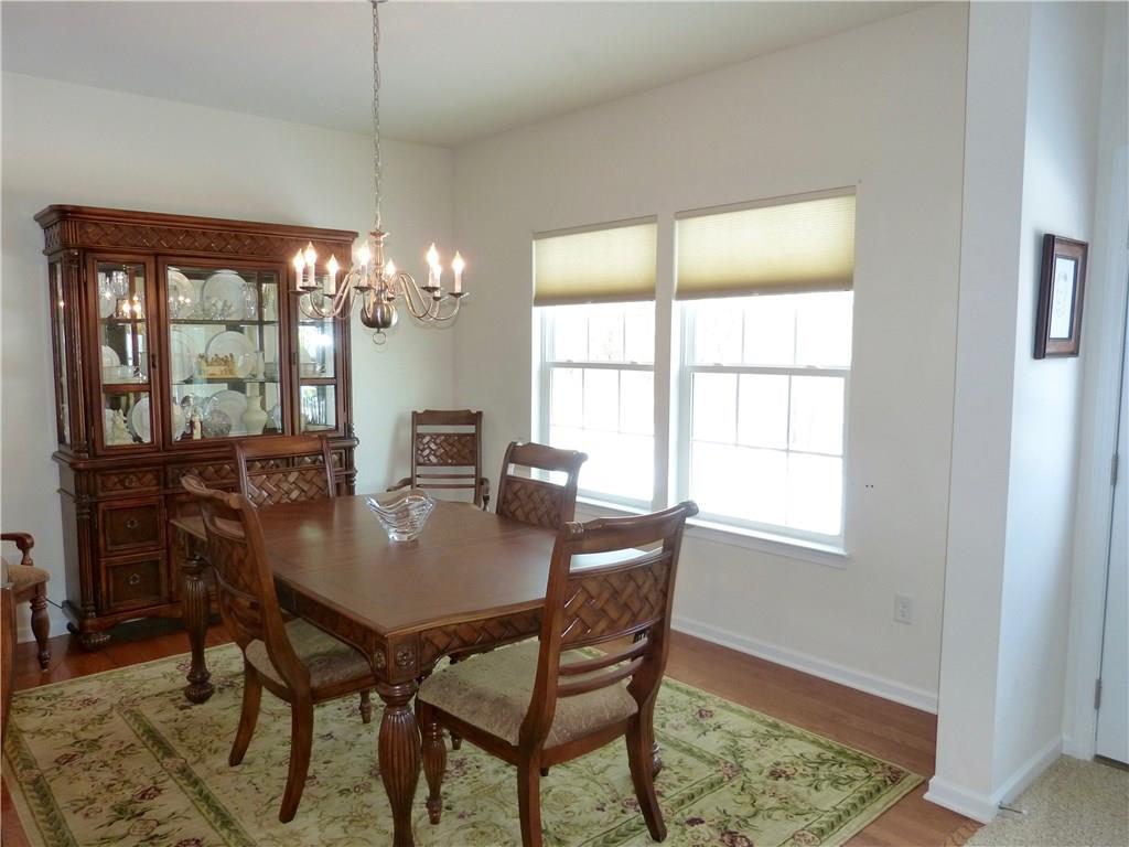 306 Maple Ridge Drive Canonsburg, PA 15317 - Photo 7 of 25 Dining Room