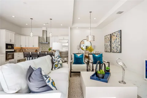 $1,495,000 | 10 Strand Drive, Vero Beach, FL 32963