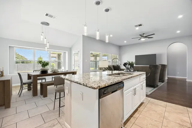 $430,000 | 140 West Highfield Street, Hutto, TX 78634