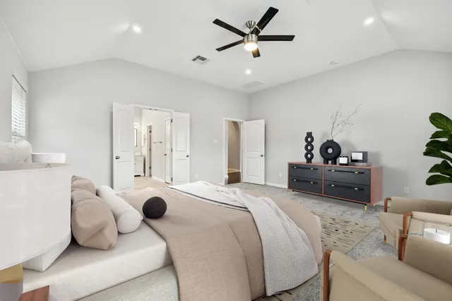 $430,000 | 140 West Highfield Street, Hutto, TX 78634