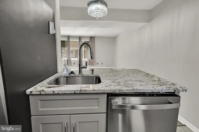 a close view of sink and tap