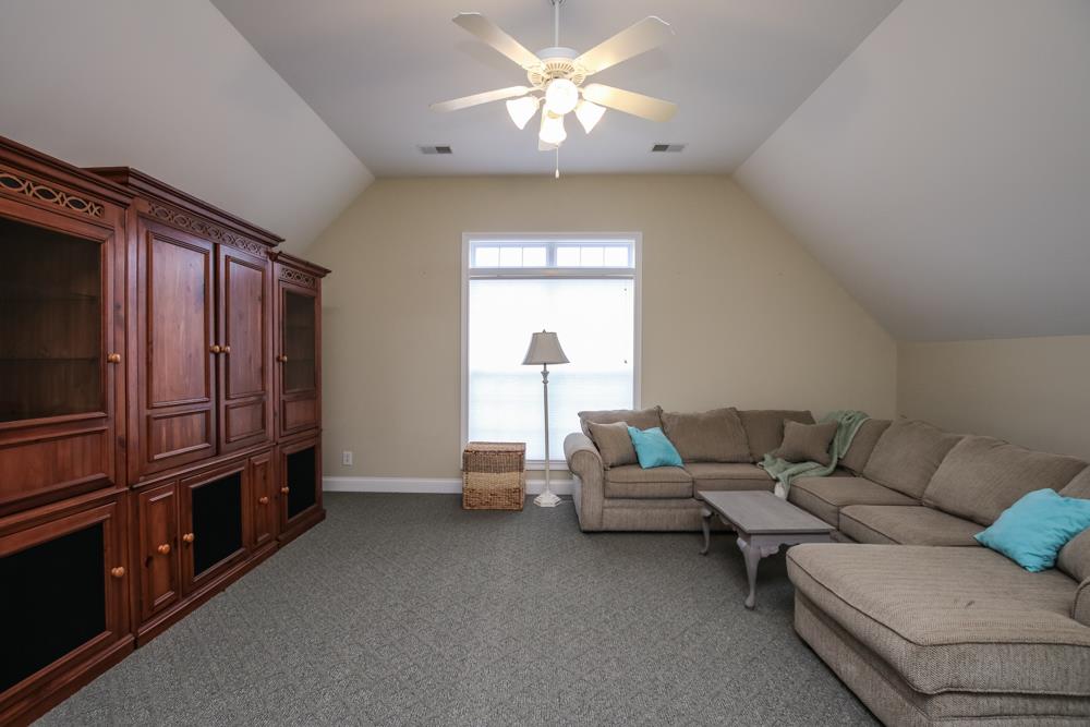 605 Lee Road Lebanon, TN 37087 - Photo 22 of 30 a living room with furniture and a window