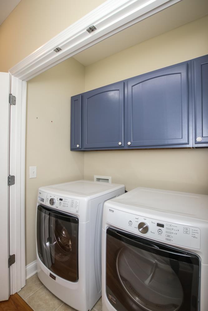 605 Lee Road Lebanon, TN 37087 - Photo 24 of 30 a utility room with dryer and washer