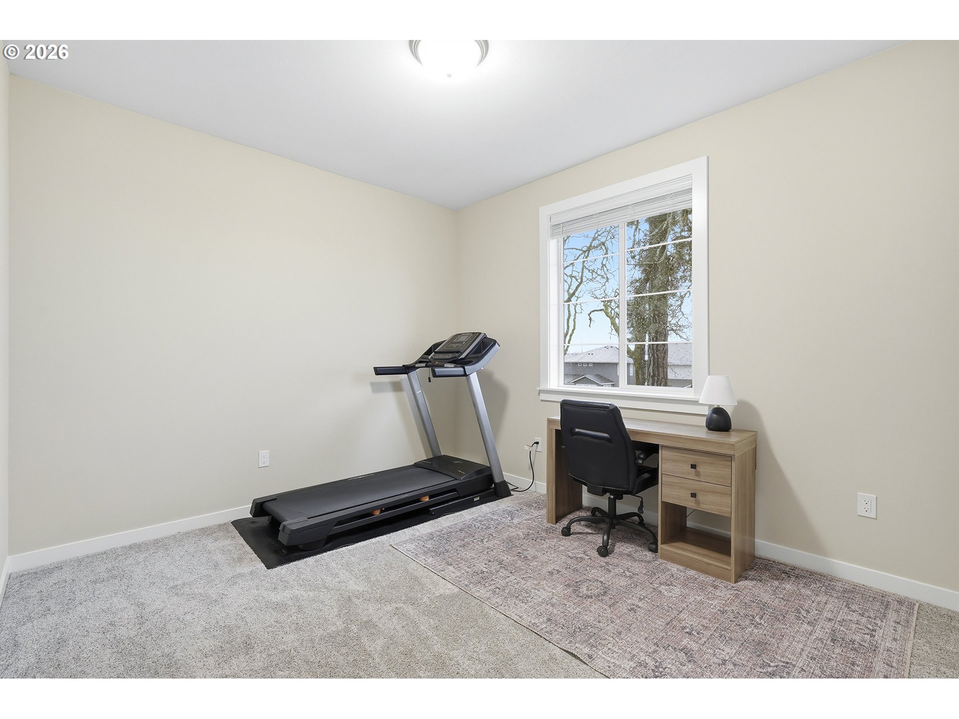 6724 Southwest Lupine Way Wilsonville, OR 97070 - Photo 28 of 45 a room with a chair and a window