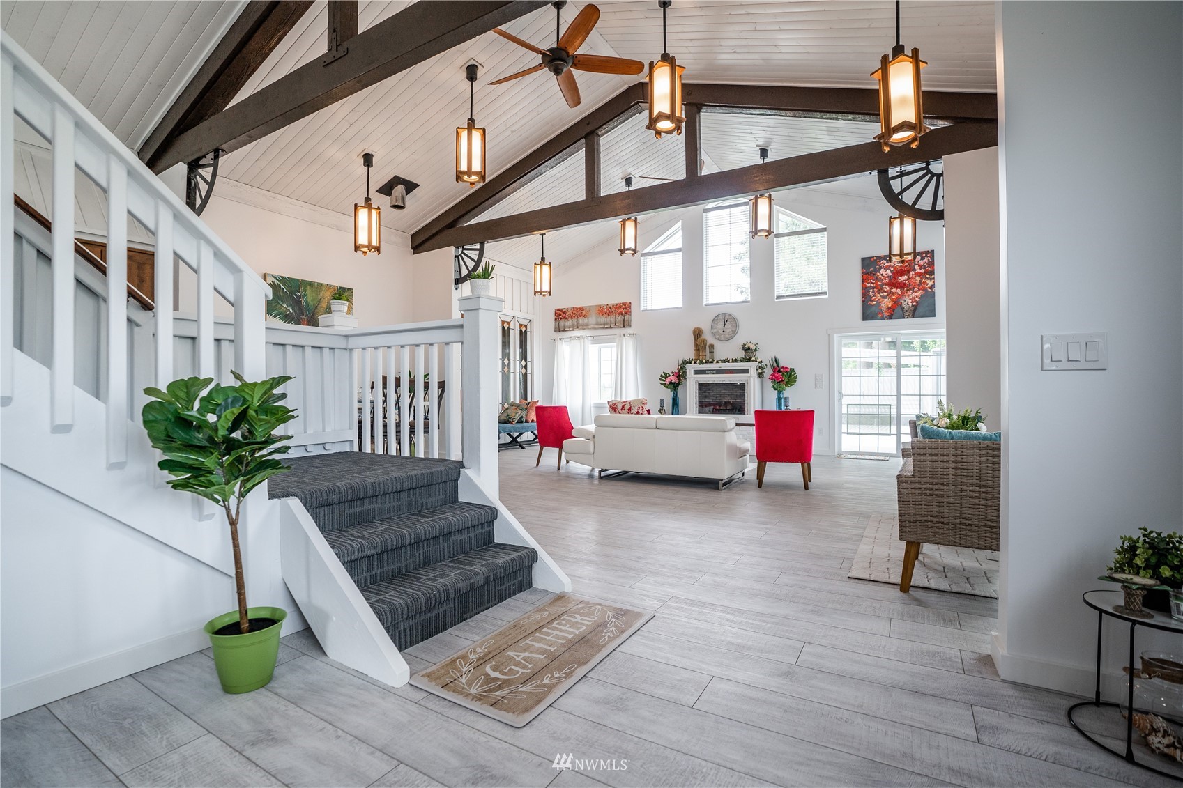 3114 Jackson Highway Chehalis, WA 98532 - Photo 8 of 40 a living room with furniture