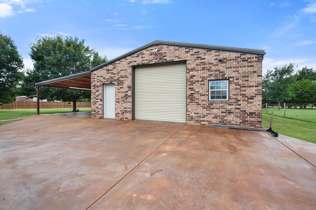 413 Rugged Drive Red Oak, TX 75154 - Photo 30 of 39