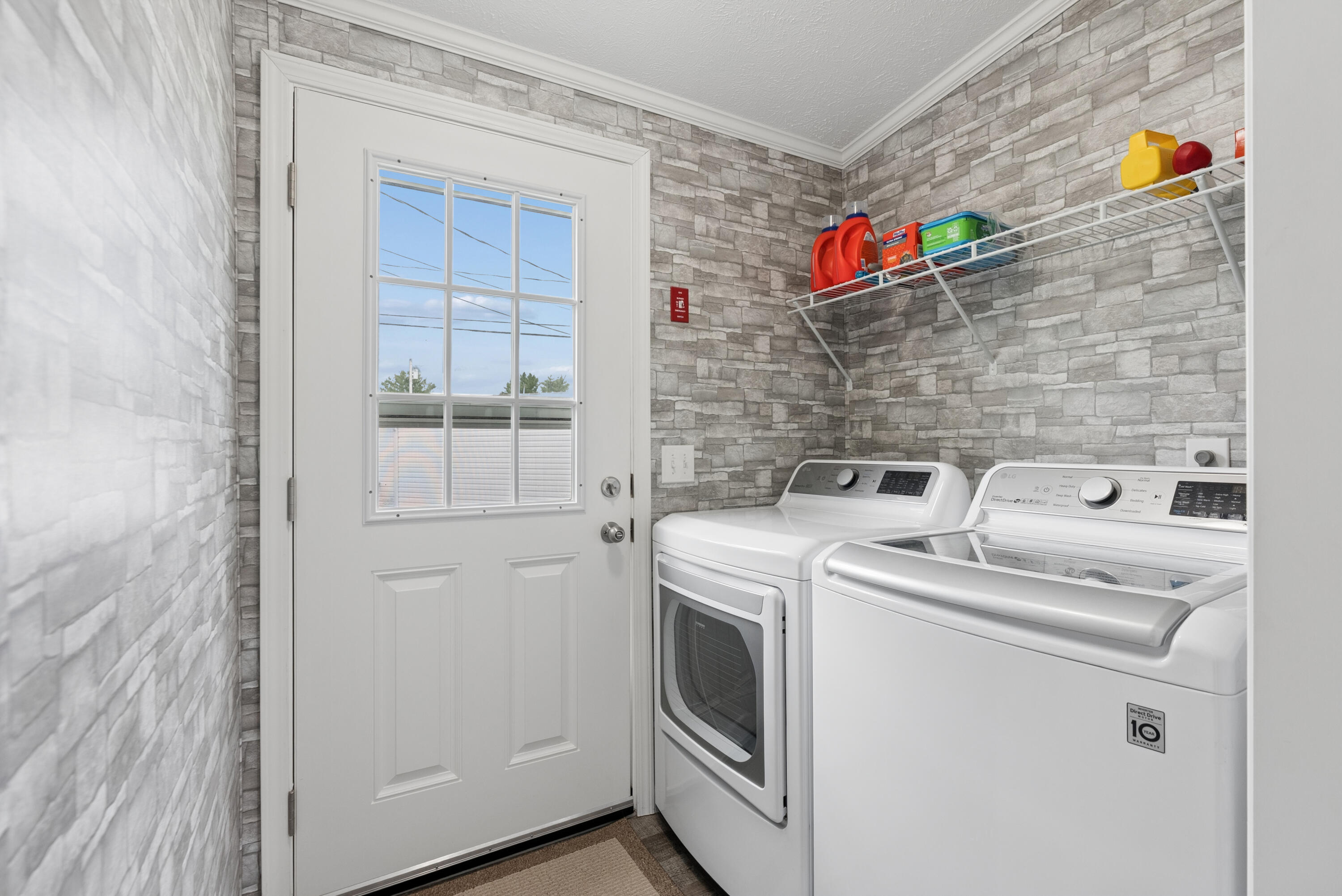 11 Ofarrell Street Topsham, ME 04086 - Photo 10 of 28 DSC05119