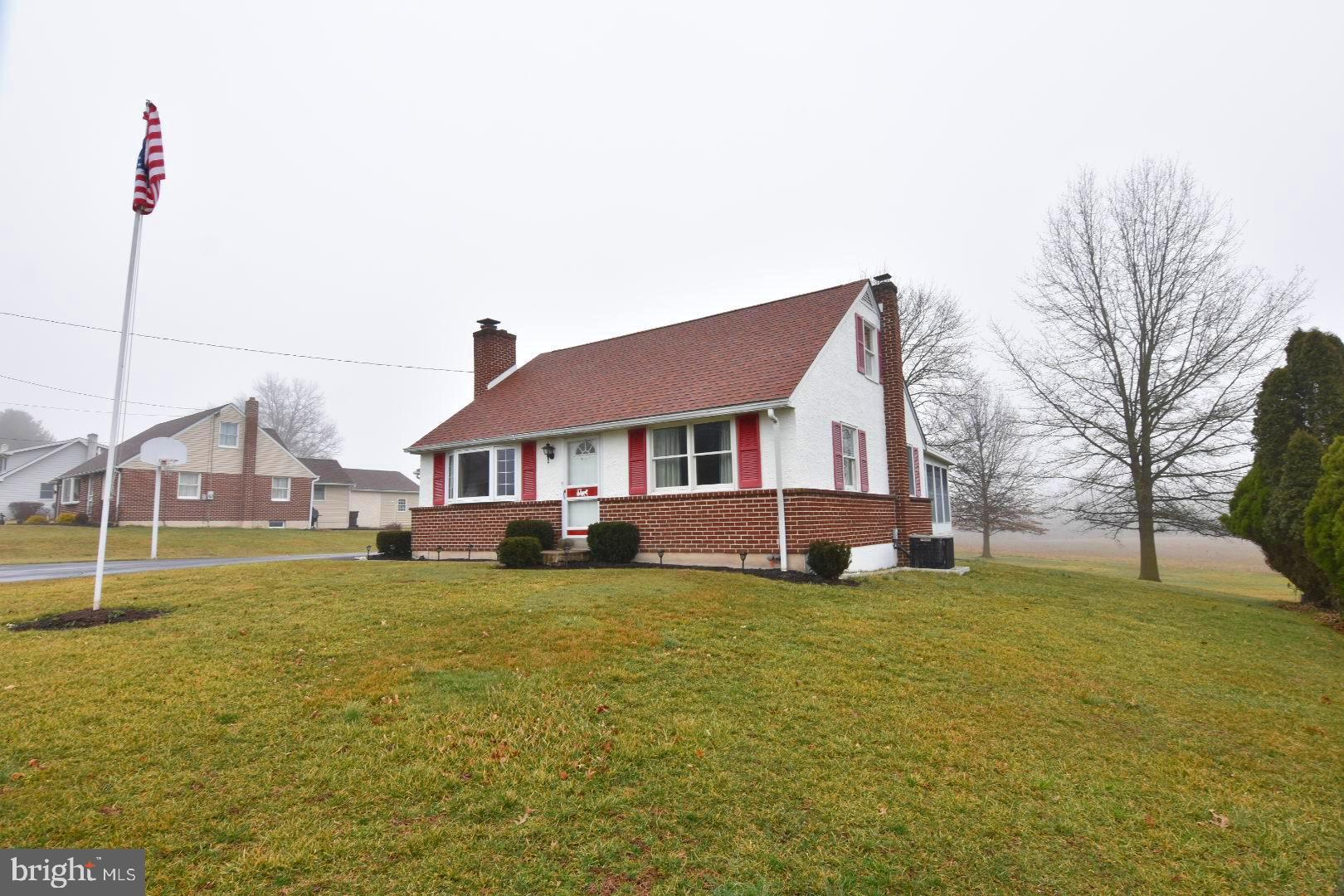 2526 Rhoads Road Gilbertsville, PA 19525 - Photo 3 of 38 Gallery Image 3