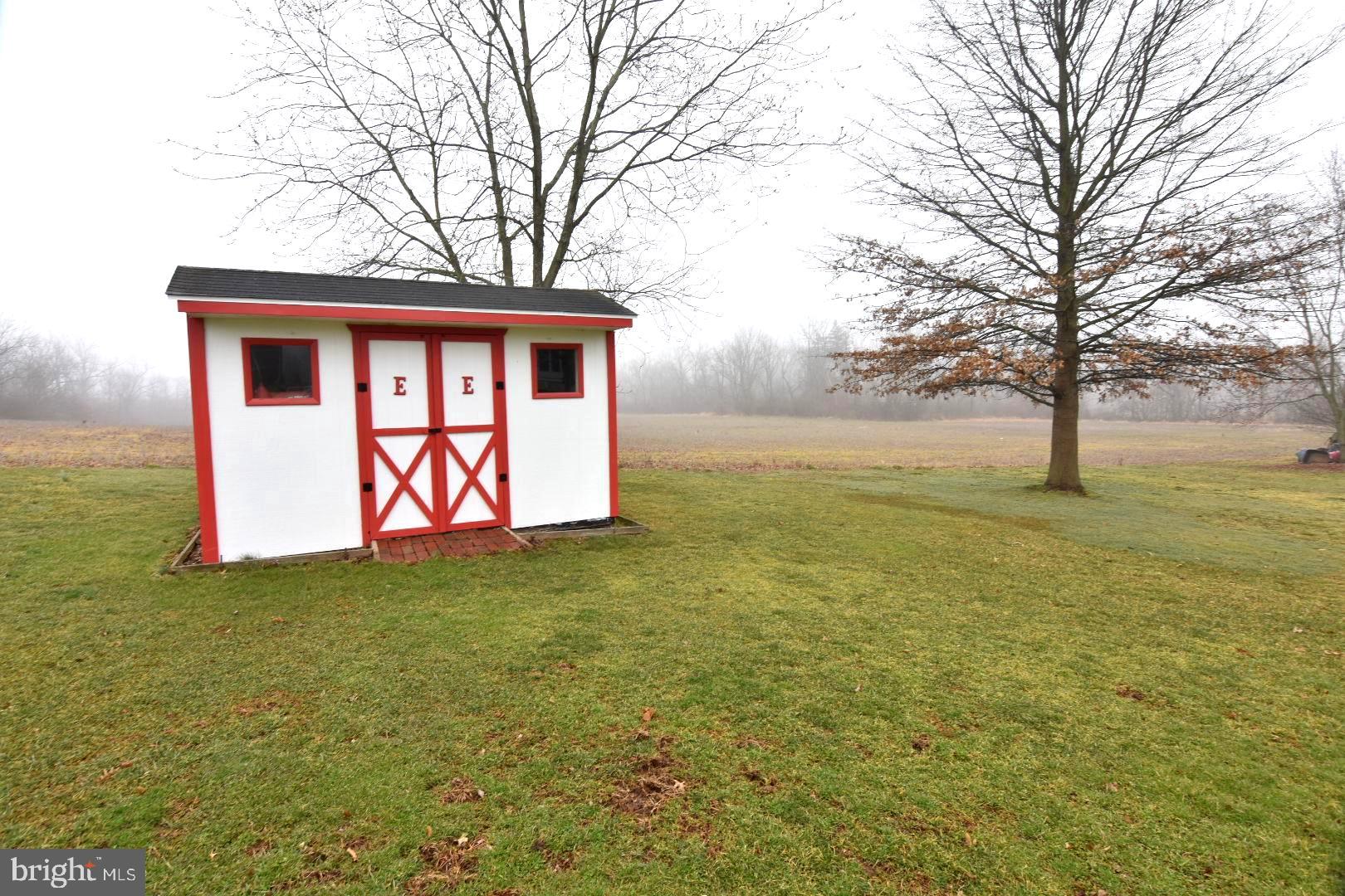 2526 Rhoads Road Gilbertsville, PA 19525 - Photo 36 of 38 Gallery Image 36