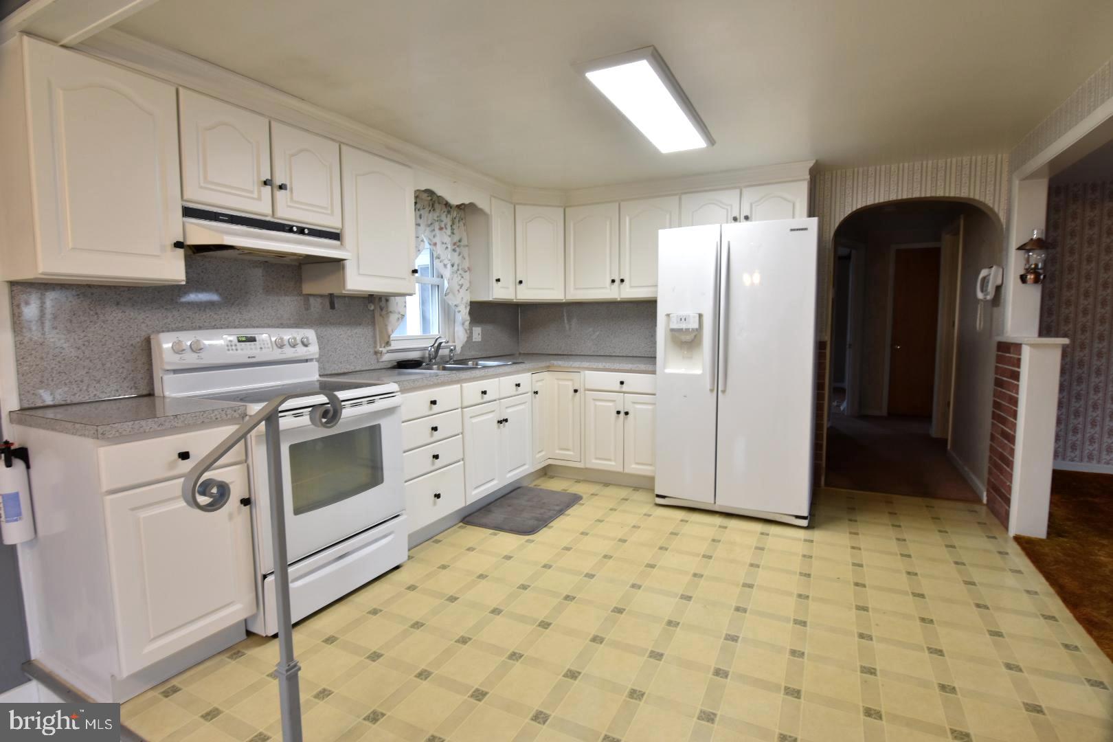 2526 Rhoads Road Gilbertsville, PA 19525 - Photo 10 of 38 Gallery Image 10