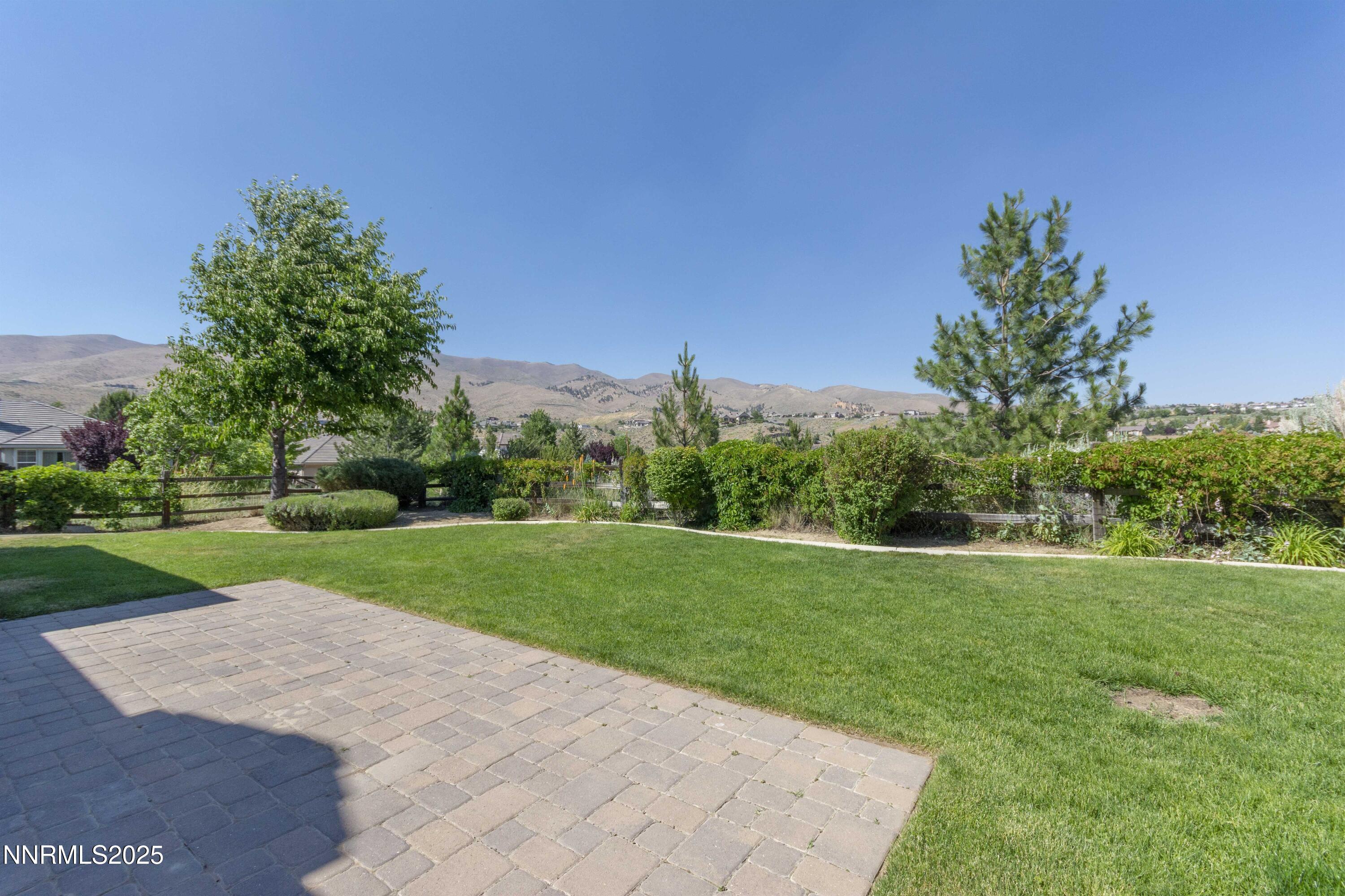 1798 Evening Rock Court Reno, NV 89523 - Photo 25 of 27 a view of a garden with an tree