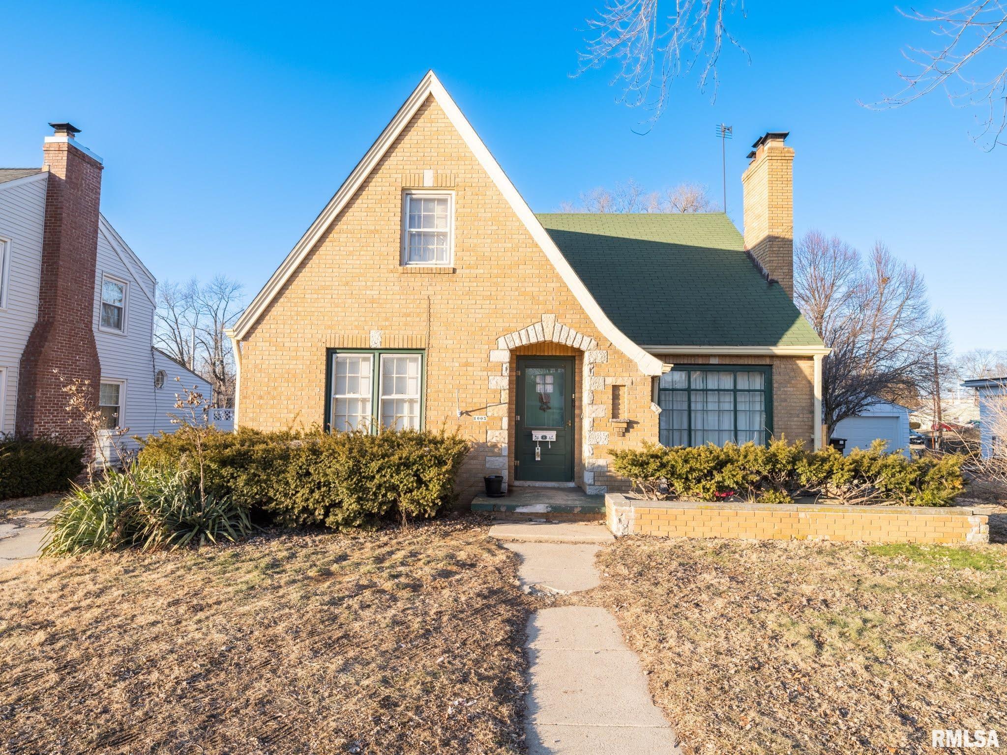1005 West Ridge Road Peoria, IL 61614 - Photo 1 of 55 Gallery Image 1