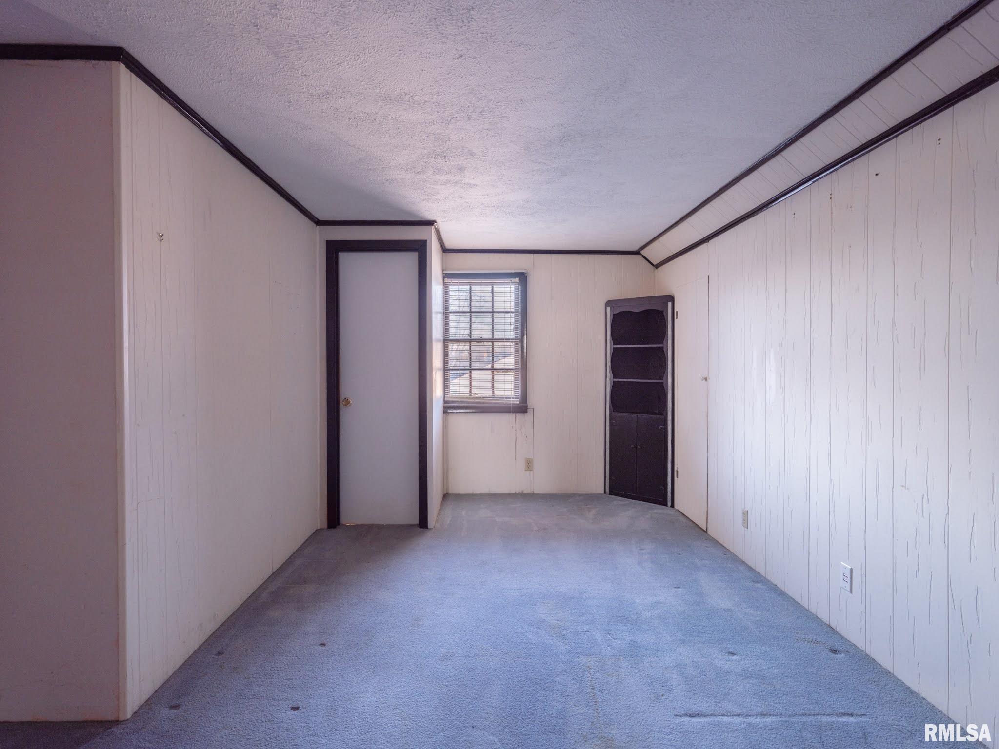 1005 West Ridge Road Peoria, IL 61614 - Photo 12 of 55 Gallery Image 12