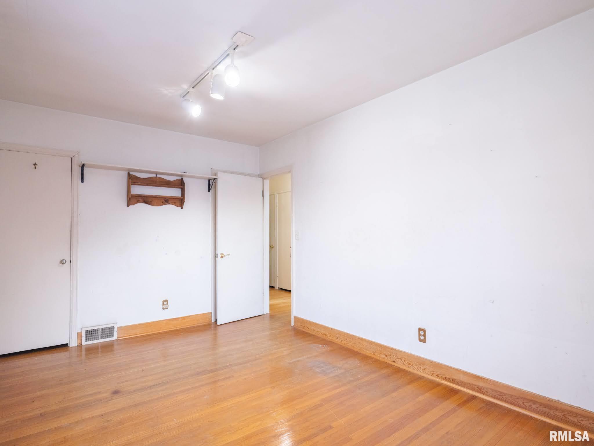 1005 West Ridge Road Peoria, IL 61614 - Photo 22 of 55 Gallery Image 22