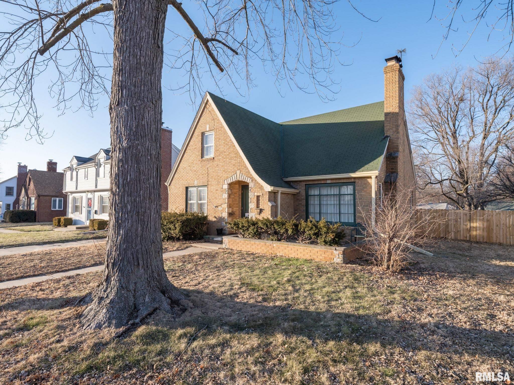 1005 West Ridge Road Peoria, IL 61614 - Photo 3 of 55 Gallery Image 3