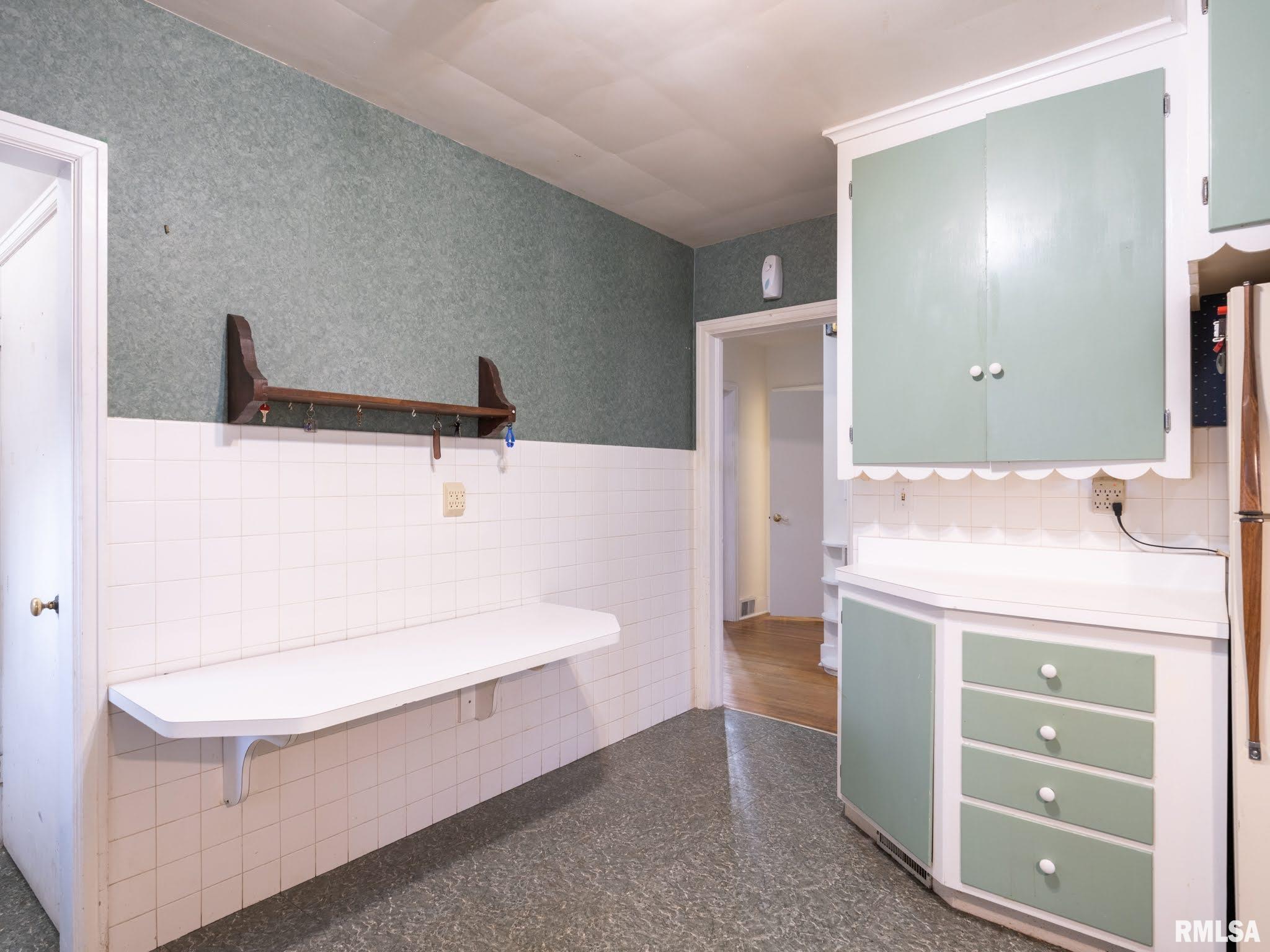 1005 West Ridge Road Peoria, IL 61614 - Photo 45 of 55 Gallery Image 45
