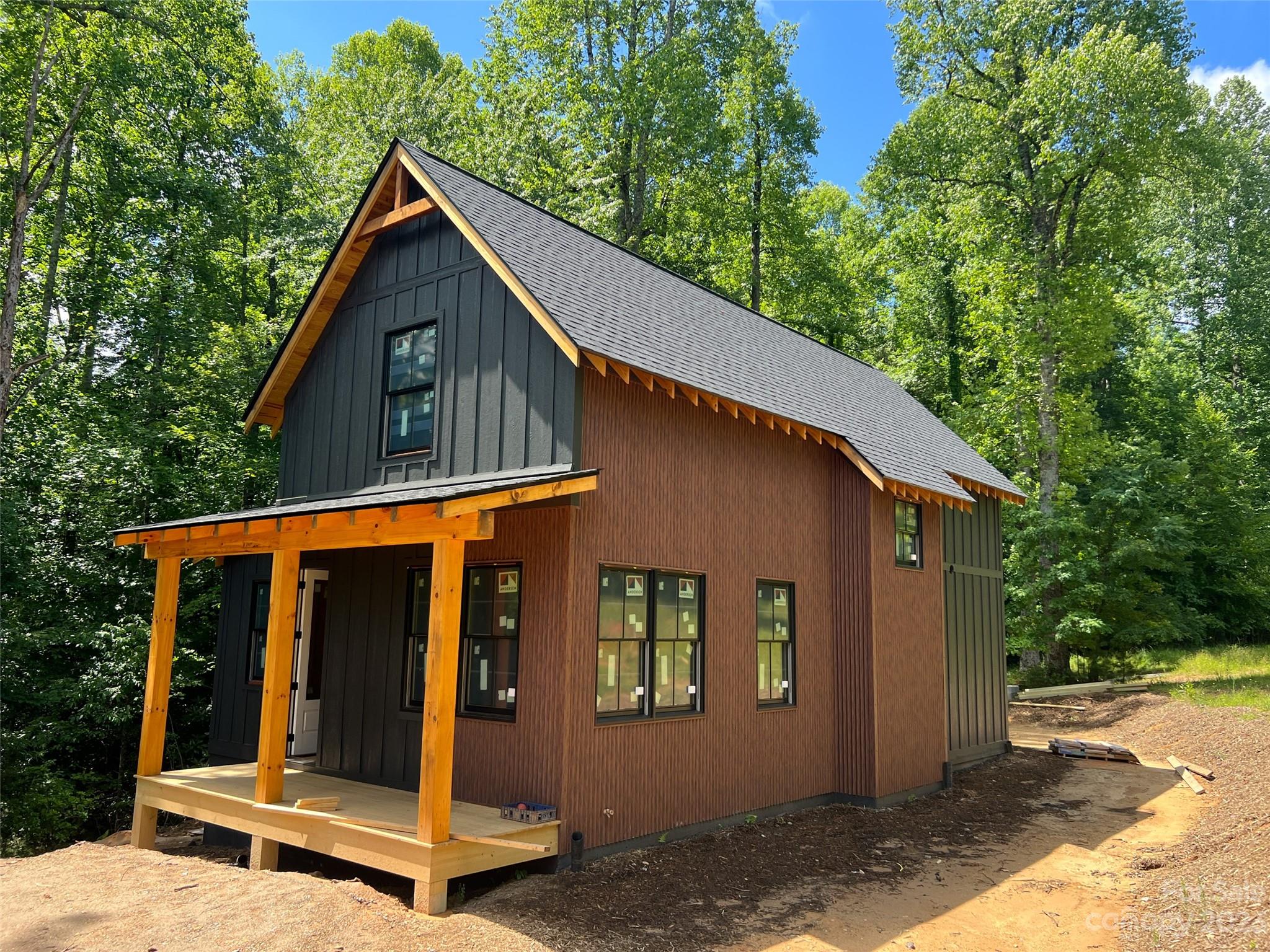 18 Small Crk Road Brevard, NC 28712 - Photo 1 of 11 Gallery Image 1