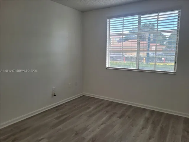 $1,950 | 7910 North Nob Hill Road, Unit 105, Tamarac, FL 33321