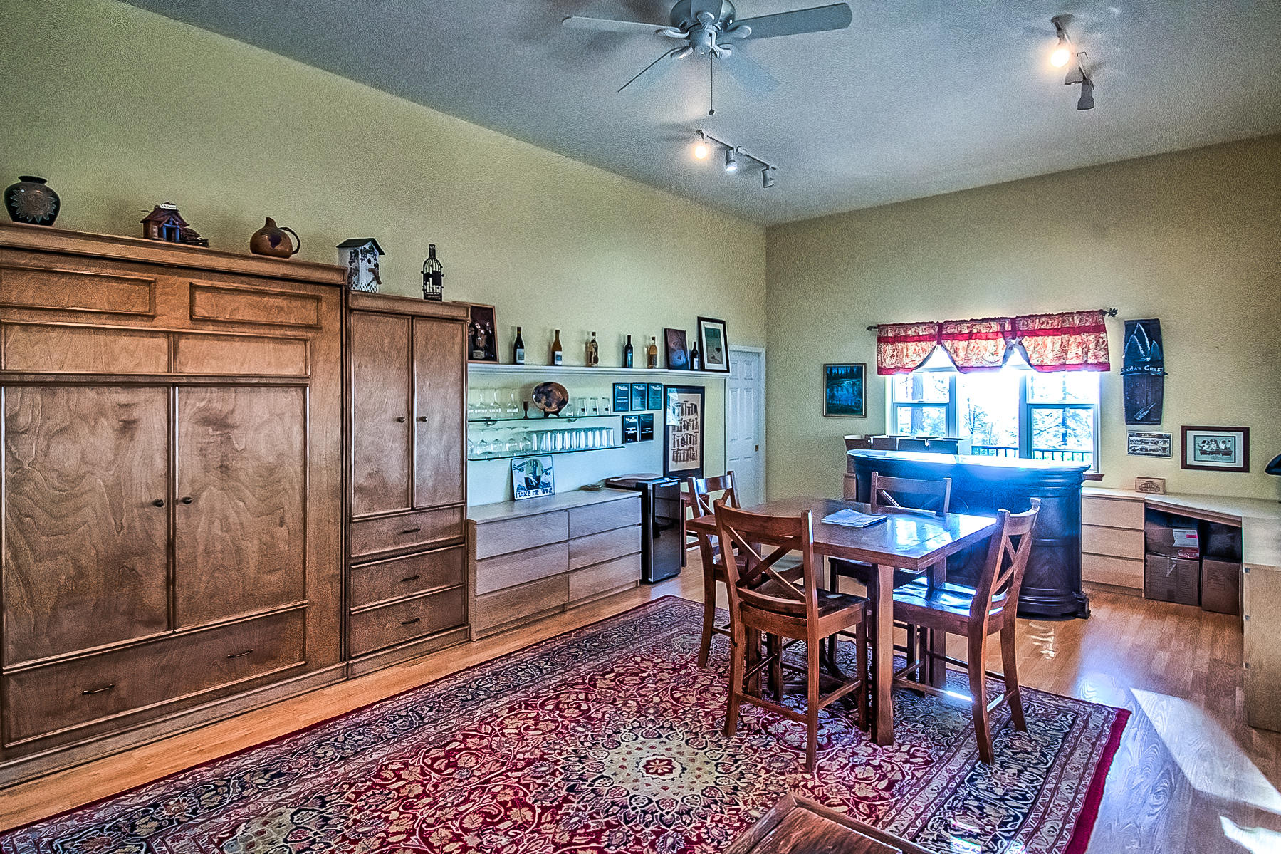 32505 Forwards Ml Road Manton, CA 96059 - Photo 22 of 70 a view of a dining room with furniture