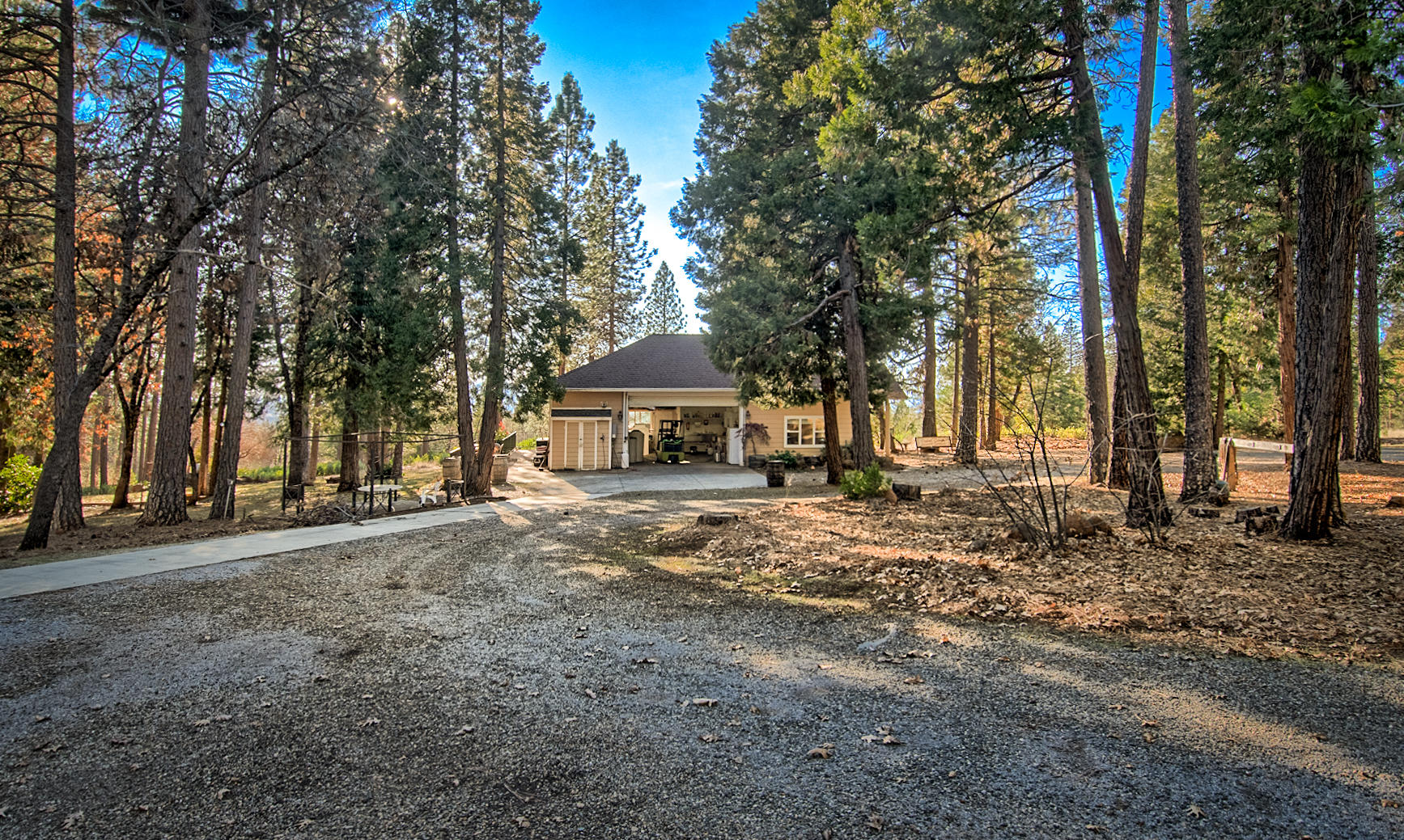 32505 Forwards Ml Road Manton, CA 96059 - Photo 34 of 70 a front view of a house with a yard