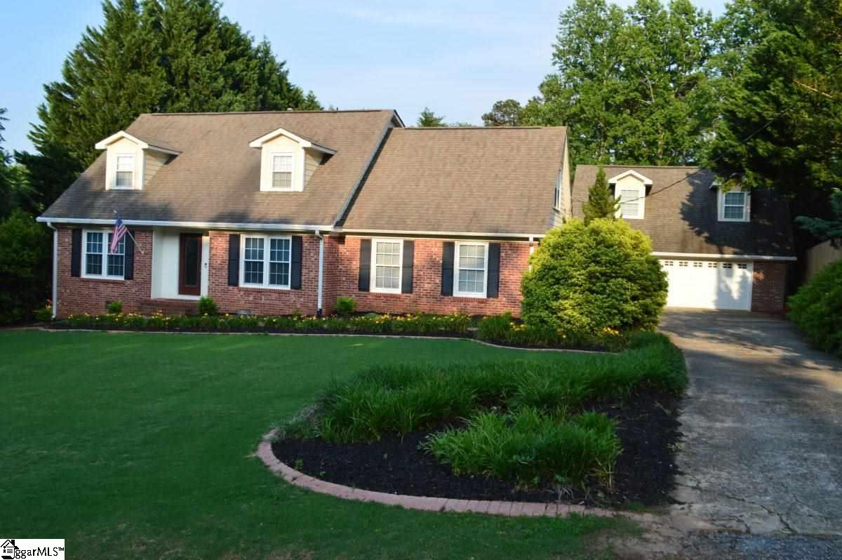 203 Sheffield Road Greer, SC 29651 - Photo 1 of 25