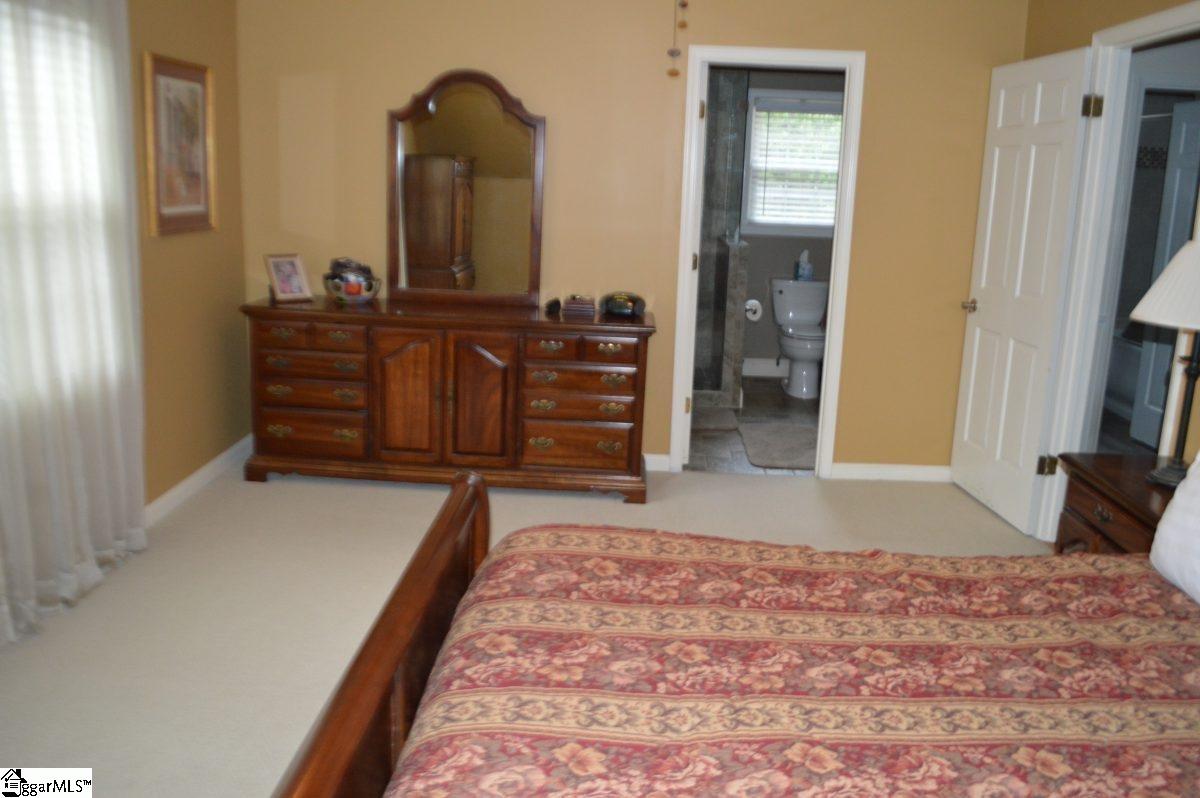 203 Sheffield Road Greer, SC 29651 - Photo 11 of 25