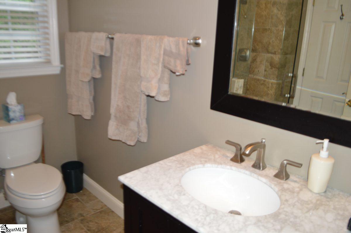 203 Sheffield Road Greer, SC 29651 - Photo 13 of 25