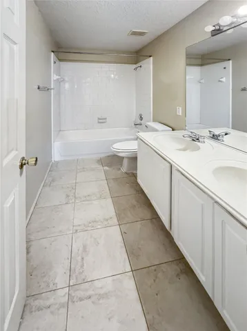 $2,700 | 18707 Woodbreeze Drive, Humble, TX 77346