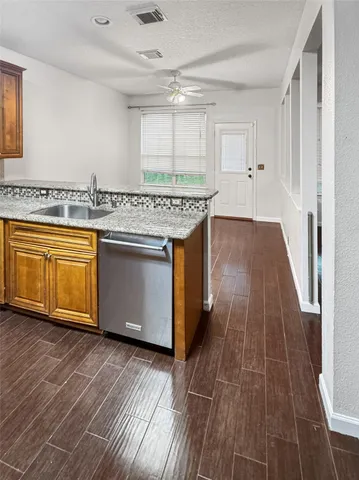 $2,700 | 18707 Woodbreeze Drive, Humble, TX 77346