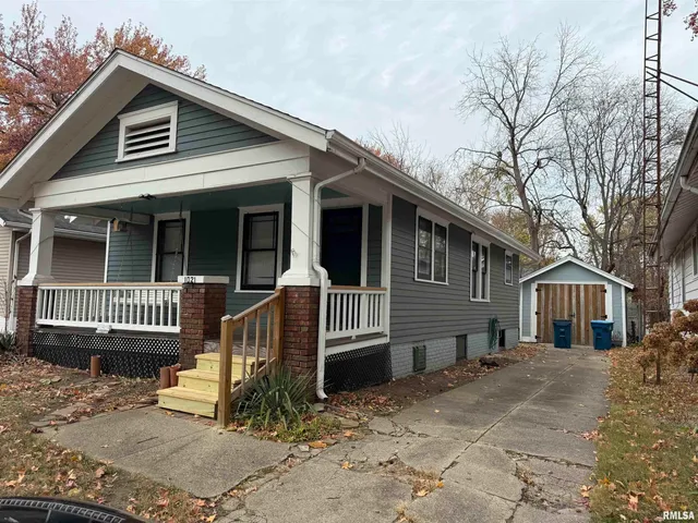 $104,500 | 1021 West Monroe Street, Springfield, IL 62704