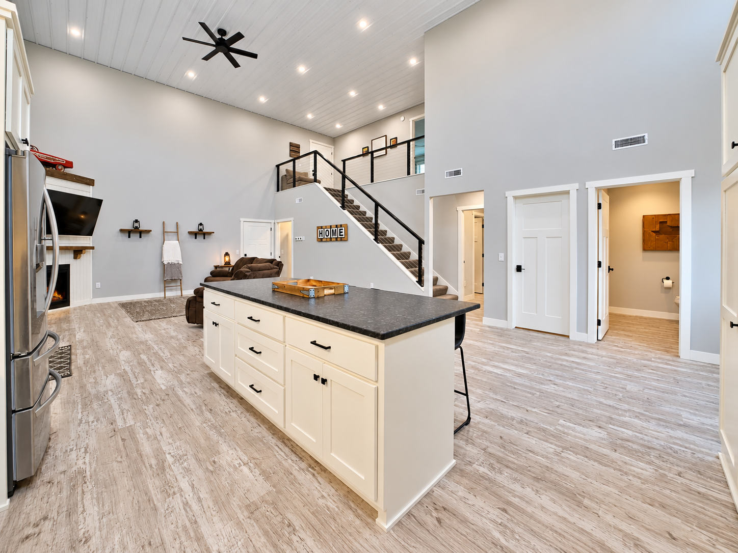 13148 Fawn Lake Road Crosslake, MN 56442 - Photo 4 of 43 Gallery Image 4