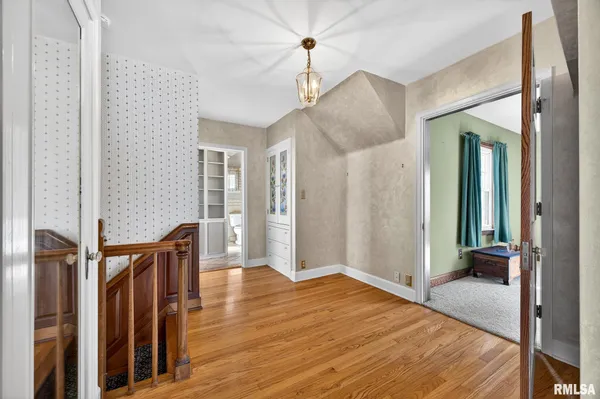 $374,900 | 745 North Academy Street, Galesburg, IL 61401