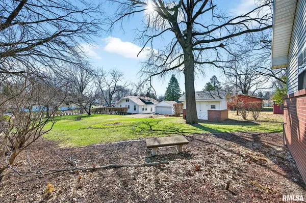 $374,900 | 745 North Academy Street, Galesburg, IL 61401
