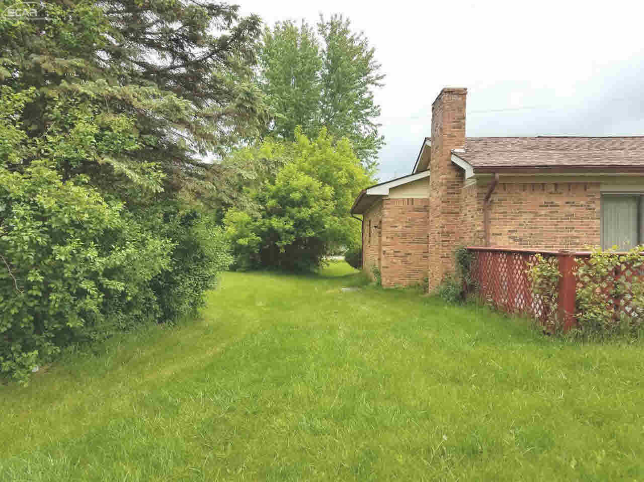 3409 Mackin Road Flint, MI 48504 - Photo 7 of 18