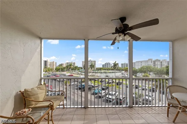 $275,000 | 1 Bluebill Avenue, Unit 402, Naples, FL 34108