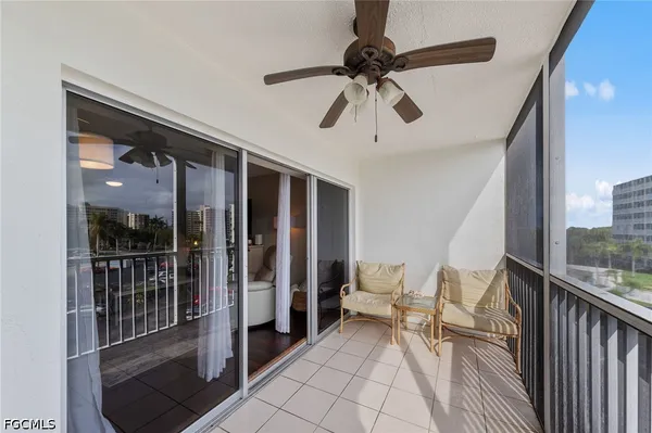 $275,000 | 1 Bluebill Avenue, Unit 402, Naples, FL 34108