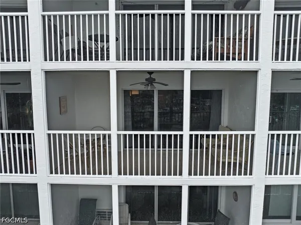 $275,000 | 1 Bluebill Avenue, Unit 402, Naples, FL 34108