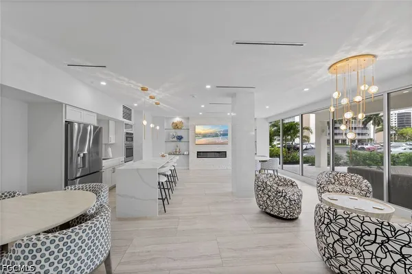 $275,000 | 1 Bluebill Avenue, Unit 402, Naples, FL 34108