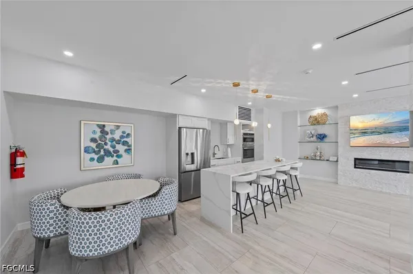 $275,000 | 1 Bluebill Avenue, Unit 402, Naples, FL 34108