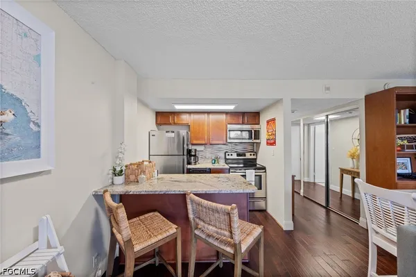 $275,000 | 1 Bluebill Avenue, Unit 402, Naples, FL 34108