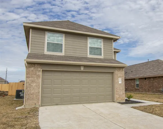 $2,090 | 926 Hidden Cove Court, La Marque, TX 77568