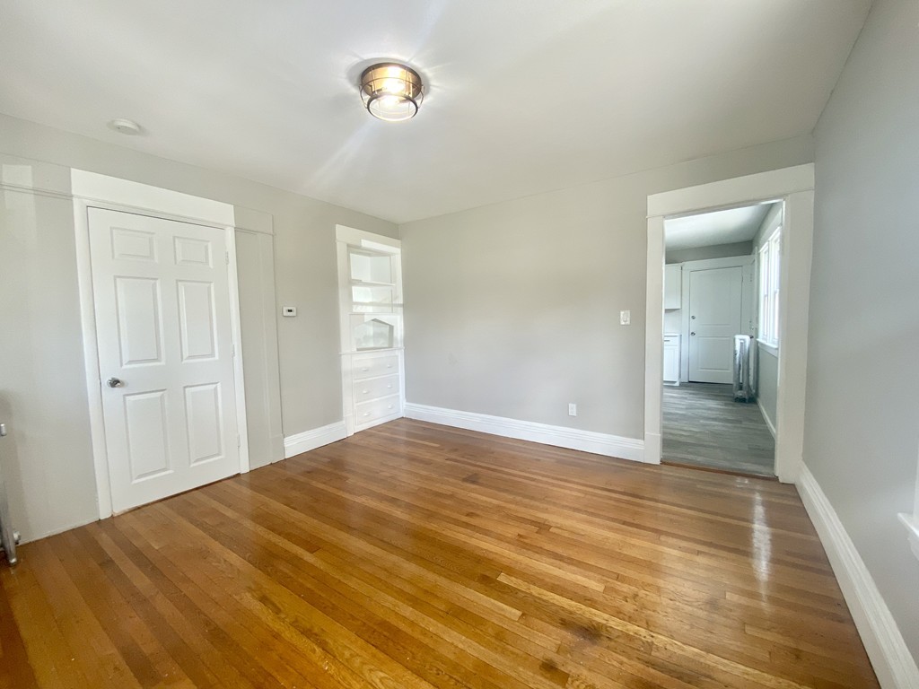 237 Commonwealth Avenue Springfield, MA 01108 - Photo 22 of 24