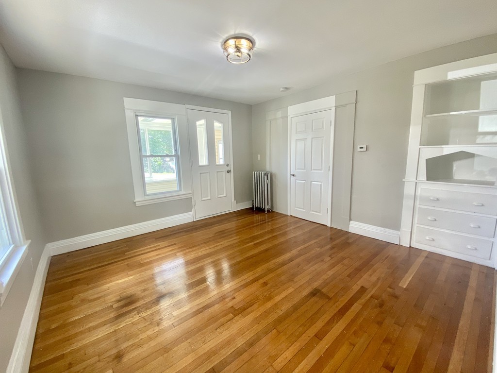 237 Commonwealth Avenue Springfield, MA 01108 - Photo 23 of 24