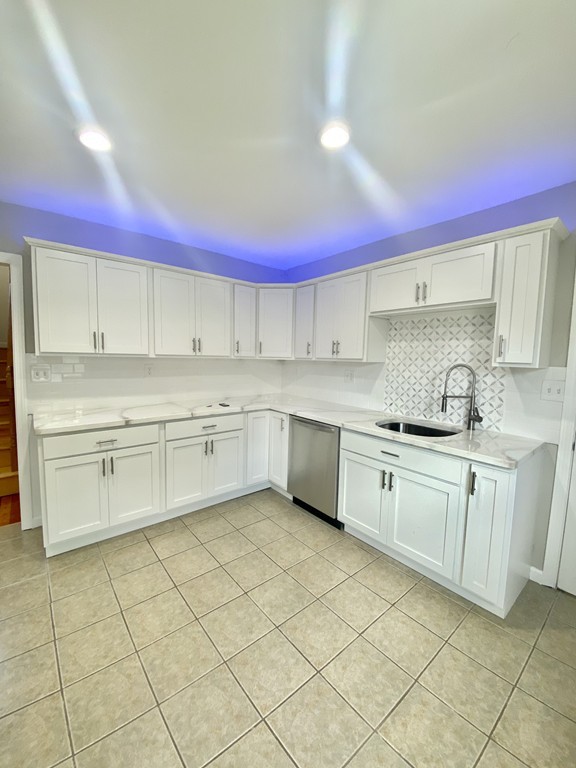 237 Commonwealth Avenue Springfield, MA 01108 - Photo 7 of 24