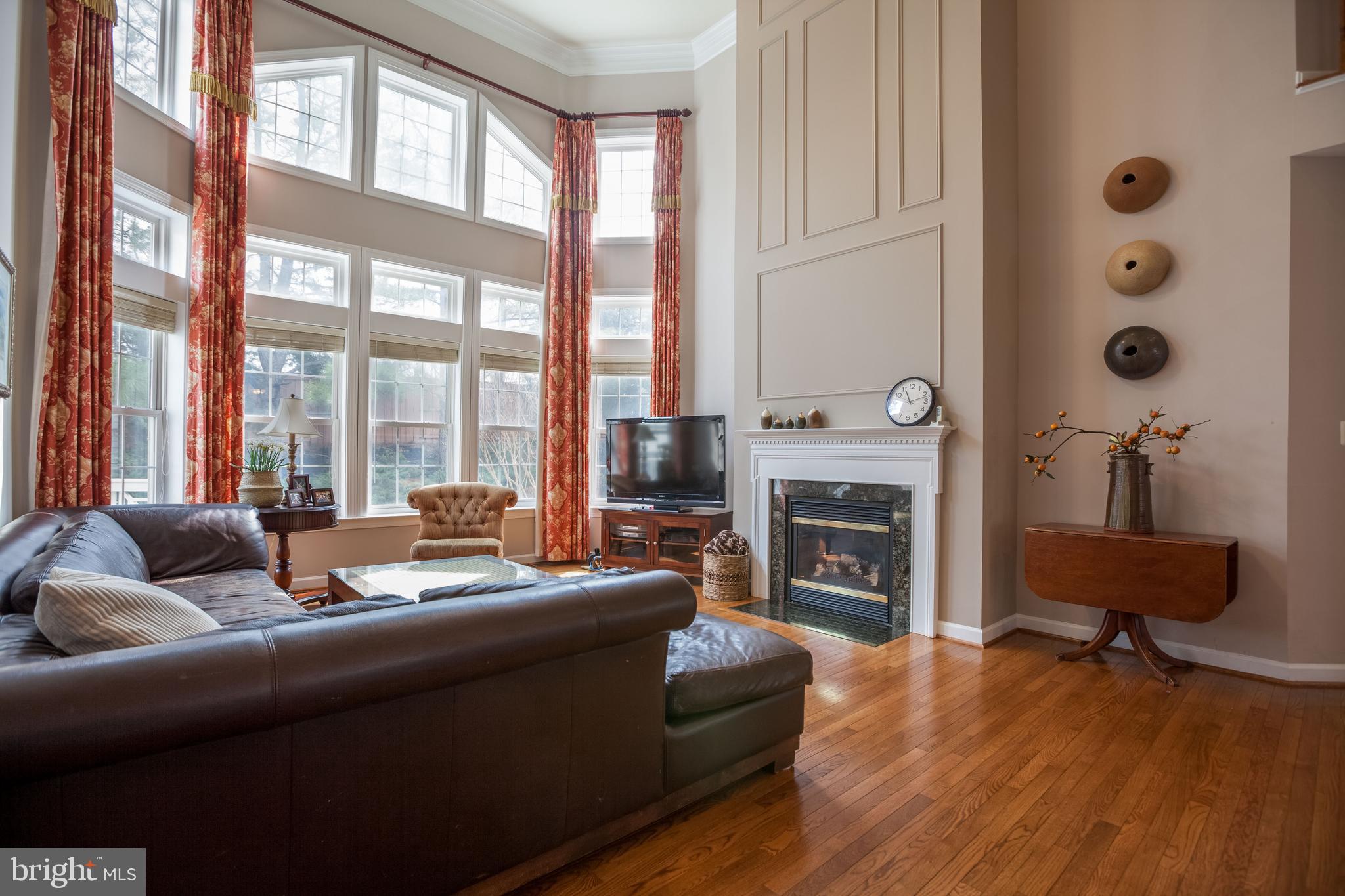 12303 Ox Ridge Road Fairfax, VA 22033 - Photo 12 of 60