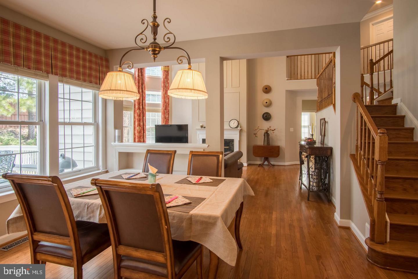 12303 Ox Ridge Road Fairfax, VA 22033 - Photo 18 of 60