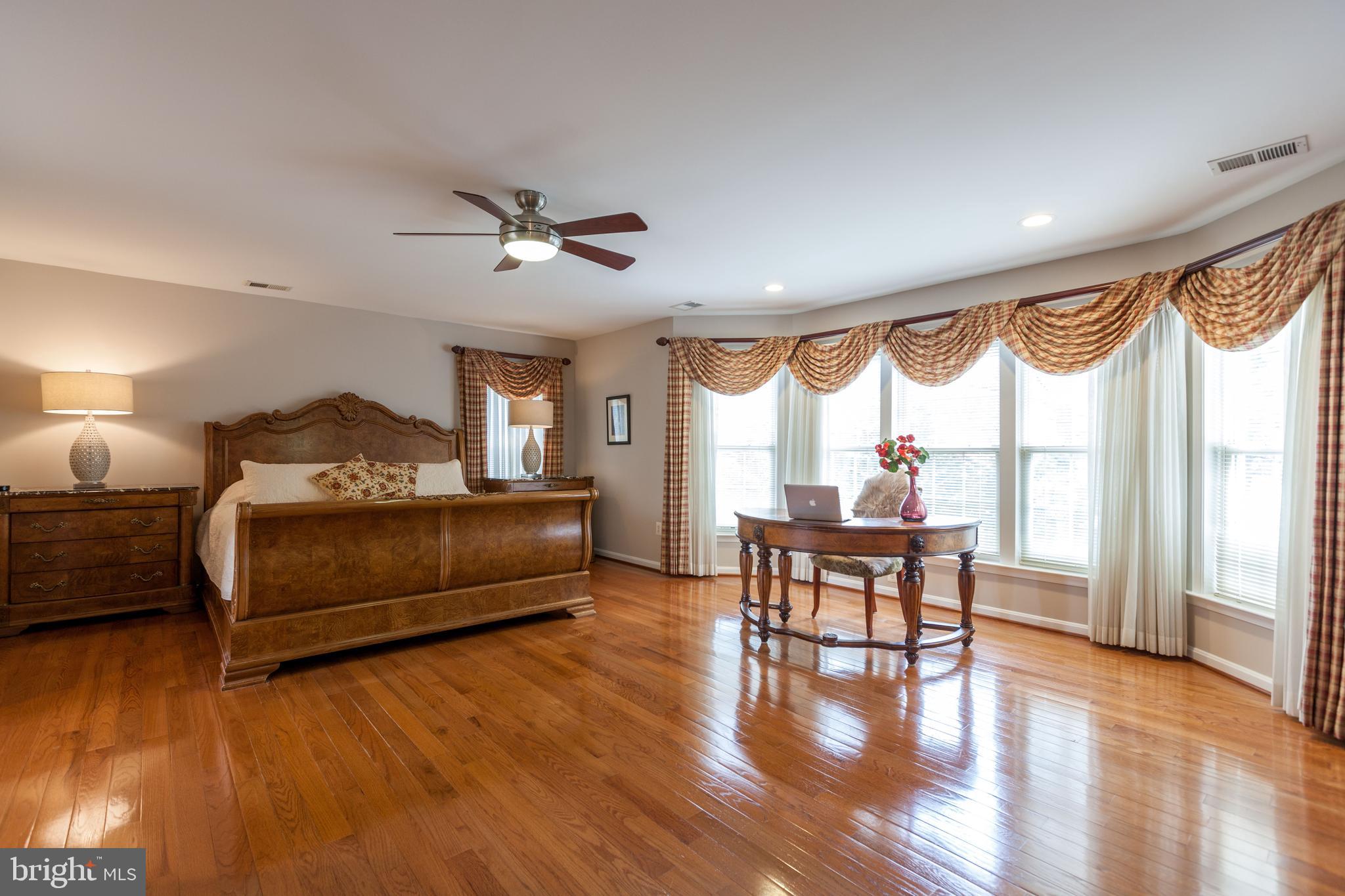 12303 Ox Ridge Road Fairfax, VA 22033 - Photo 26 of 60