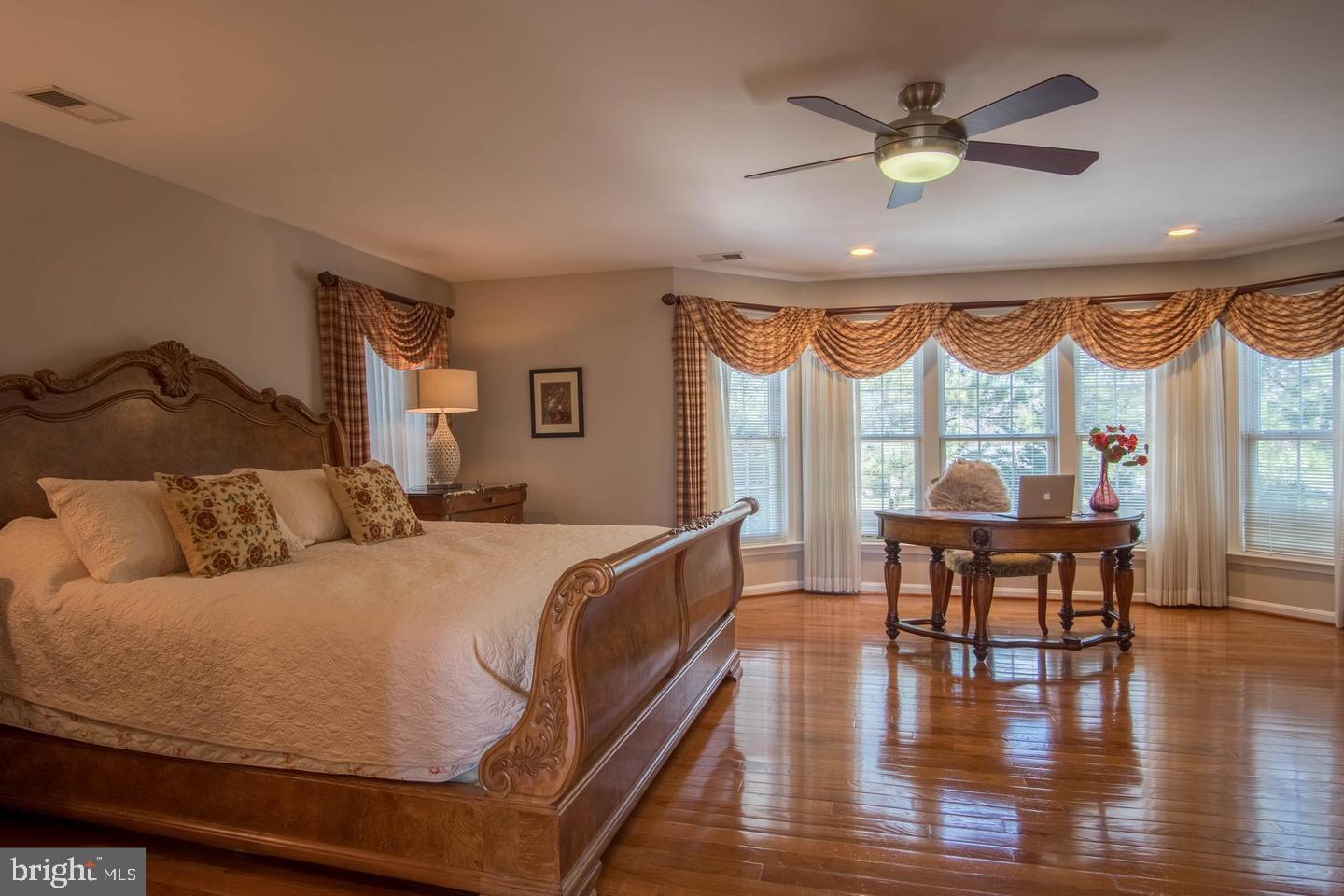 12303 Ox Ridge Road Fairfax, VA 22033 - Photo 30 of 60