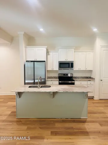 $1,900 | 235 Alpine Drive, Lafayette, LA 70506