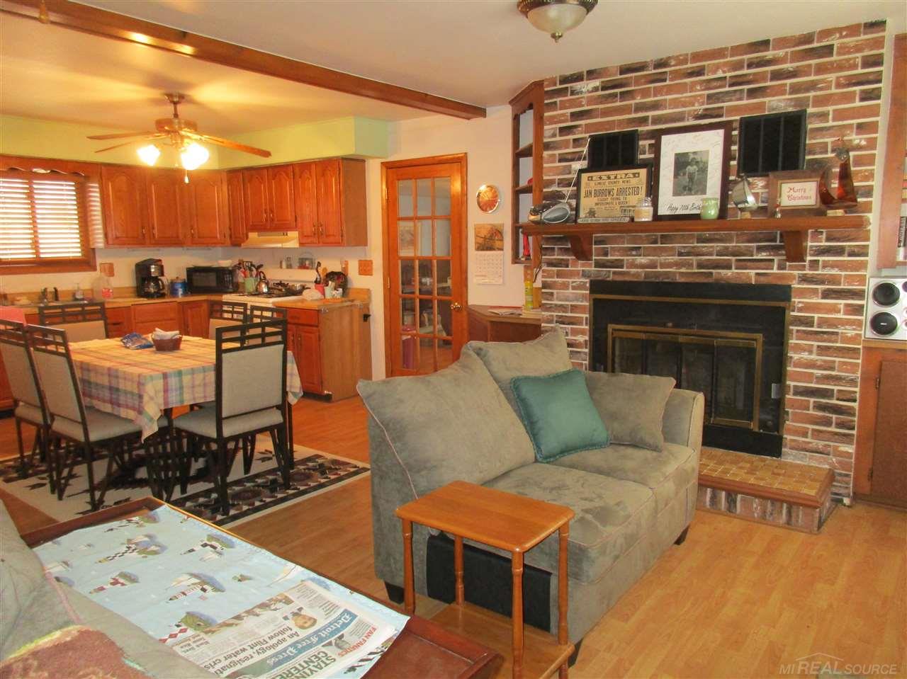 5998 Mills Road Deckerville, MI 48427 - Photo 2 of 15 31280442-1.JPG